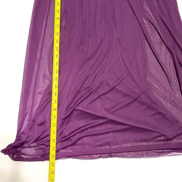 David’s Bridal Woman Plum Bridesmaids Dress Size 6 - Picture 12 of 13